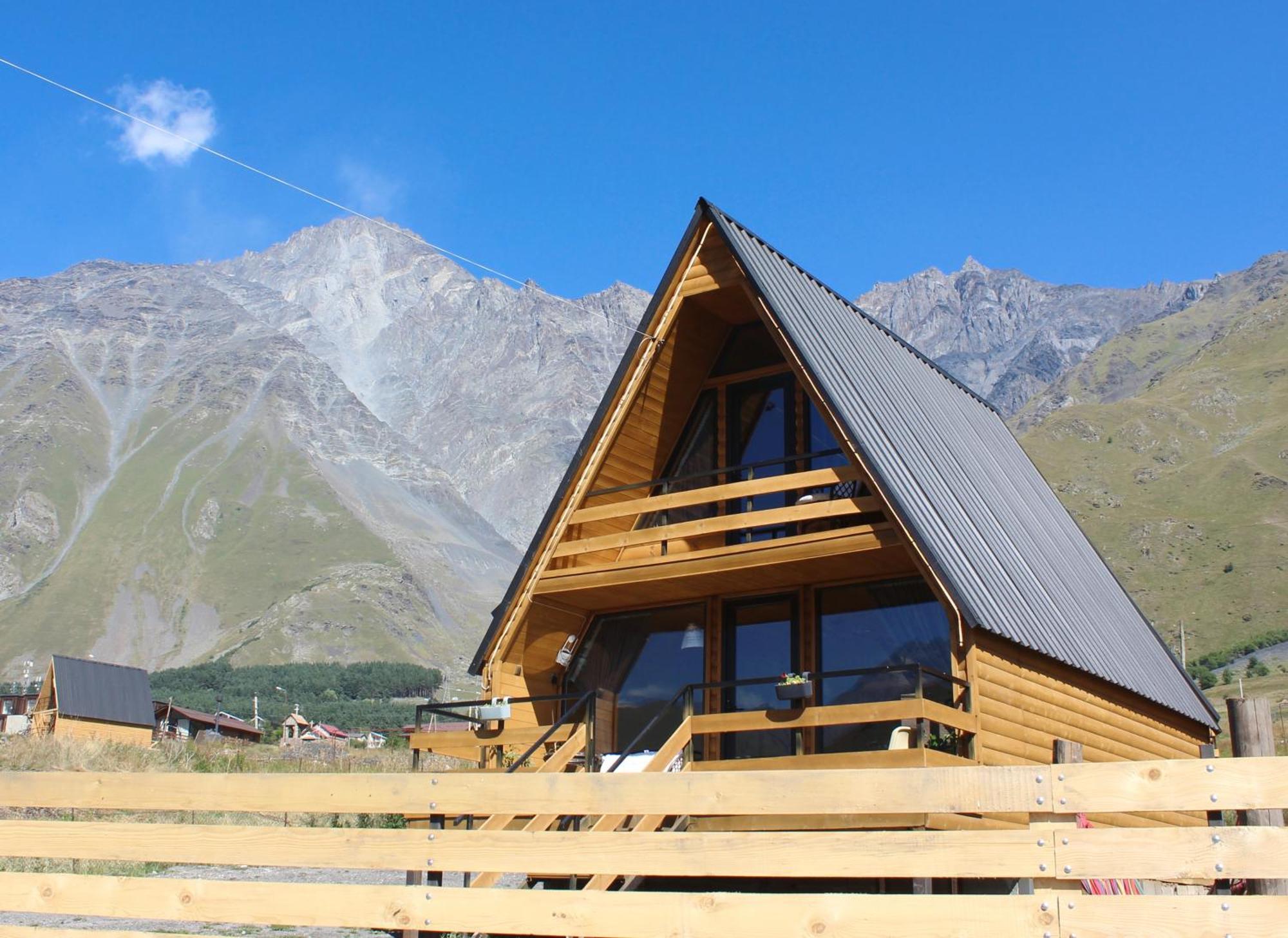 Kazbegi Folk Apartment Exterior photo