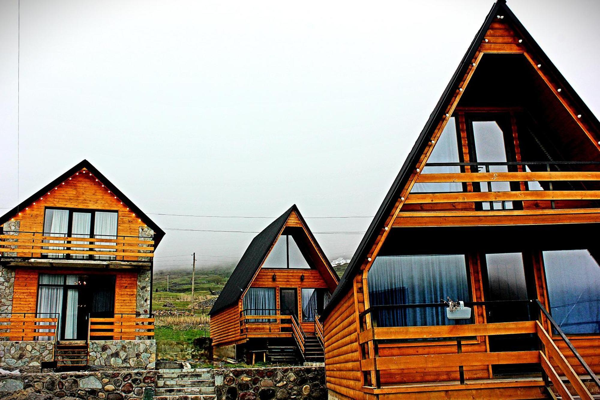 Kazbegi Folk Apartment Exterior photo
